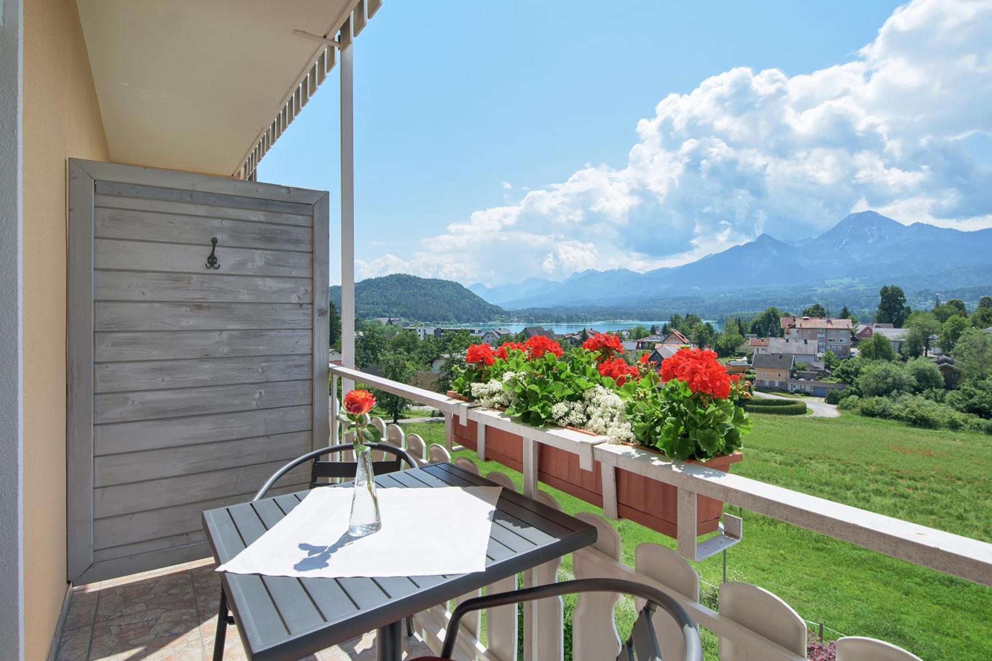 Hotel-Pension Melcher Drobollach am Faakersee Extérieur photo