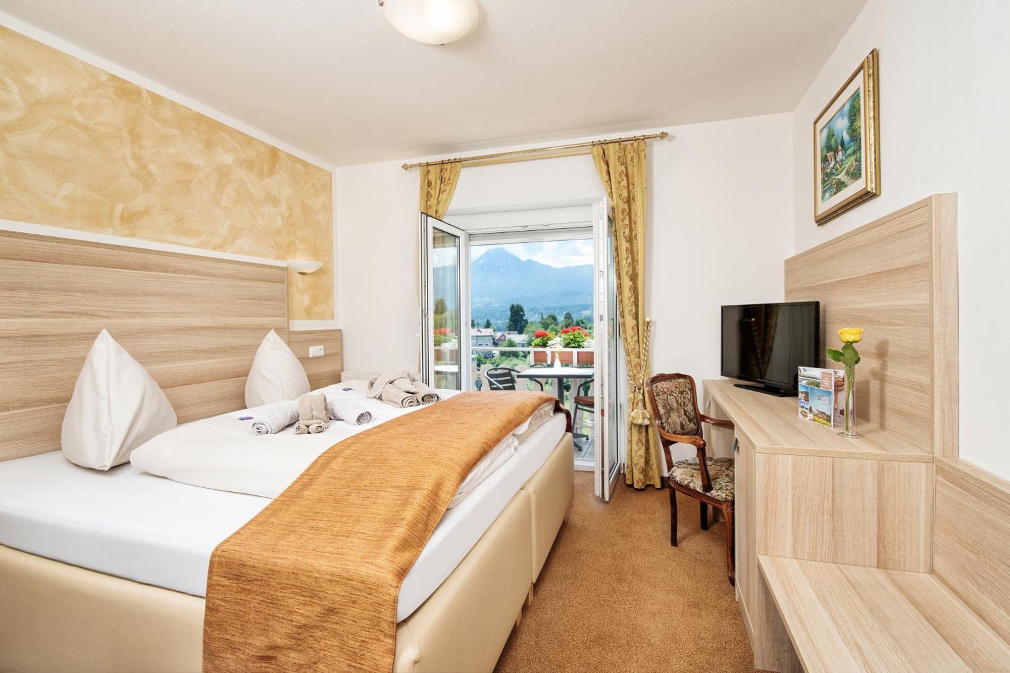 Hotel-Pension Melcher Drobollach am Faakersee Extérieur photo