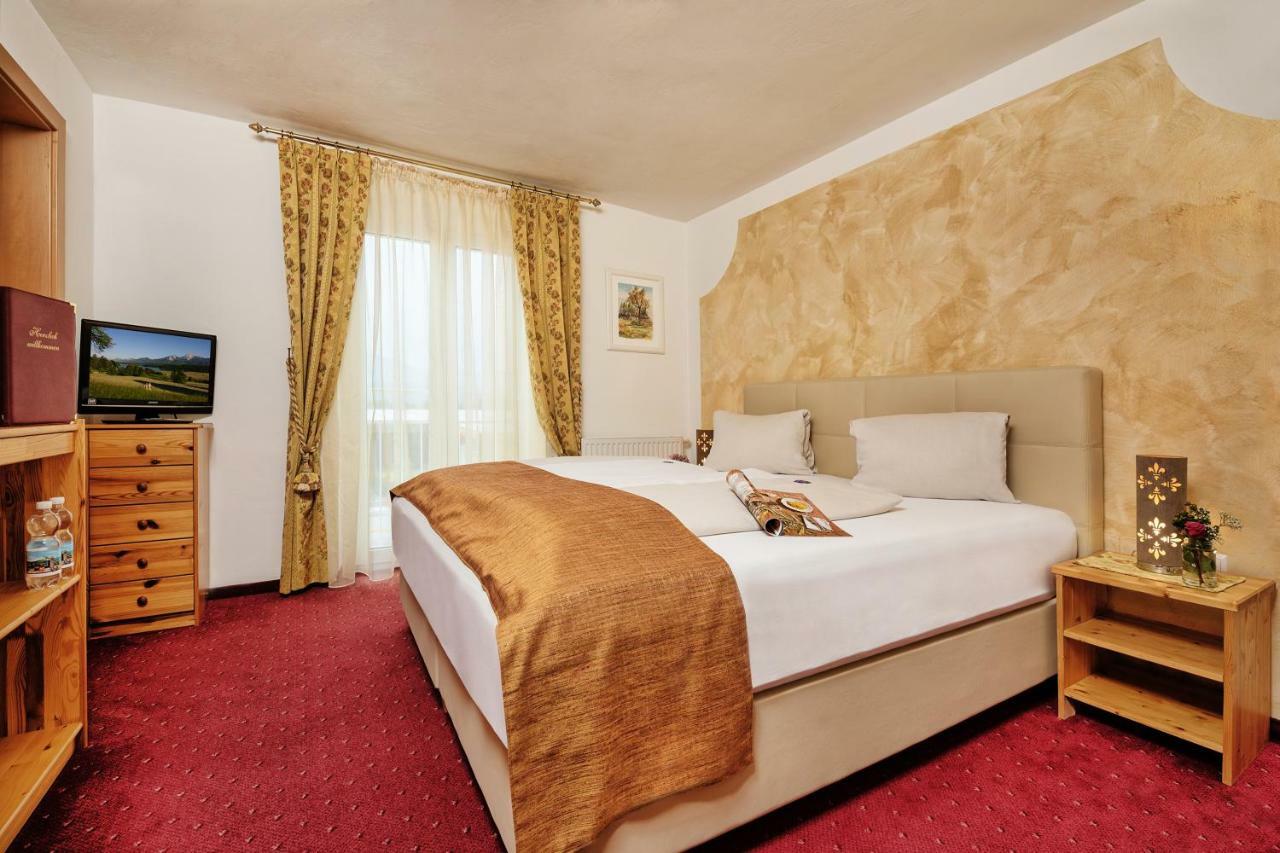 Hotel-Pension Melcher Drobollach am Faakersee Chambre photo